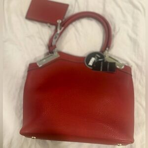 Wilson’s Genuine Leather Purse